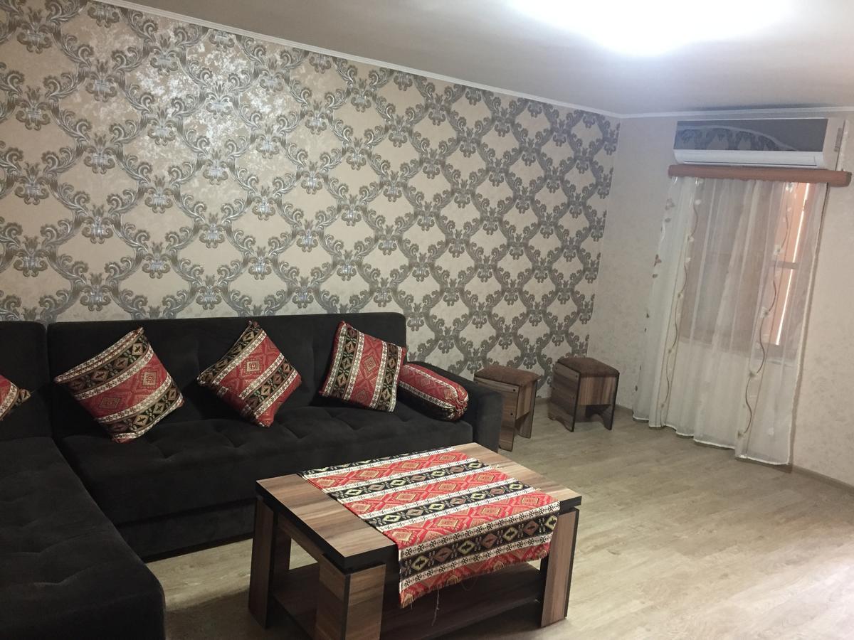 Old Yard Guest House Tbilisi Ngoại thất bức ảnh