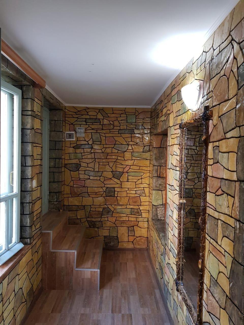 Old Yard Guest House Tbilisi Ngoại thất bức ảnh