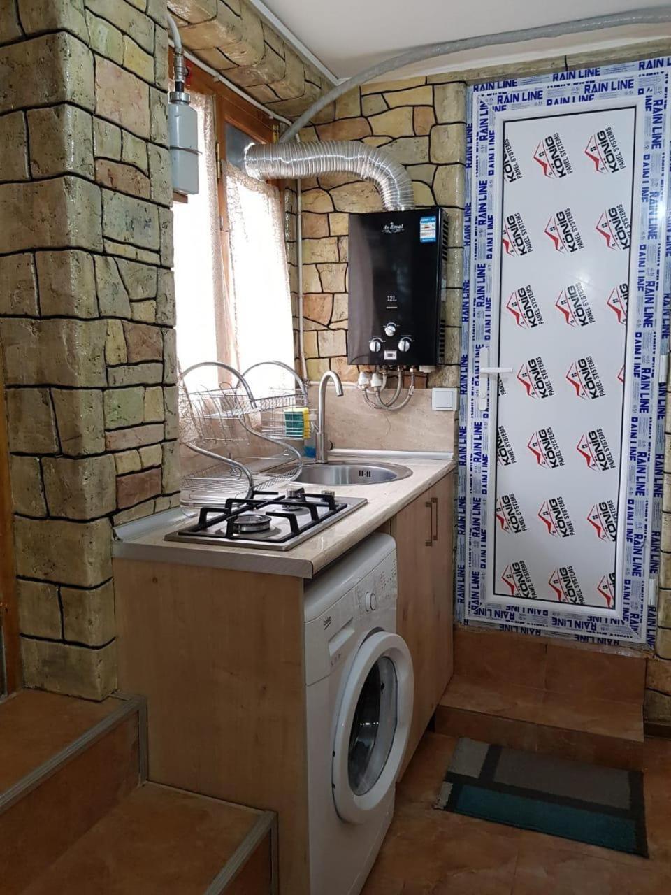 Old Yard Guest House Tbilisi Ngoại thất bức ảnh