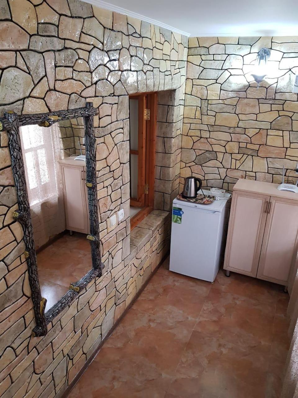 Old Yard Guest House Tbilisi Ngoại thất bức ảnh